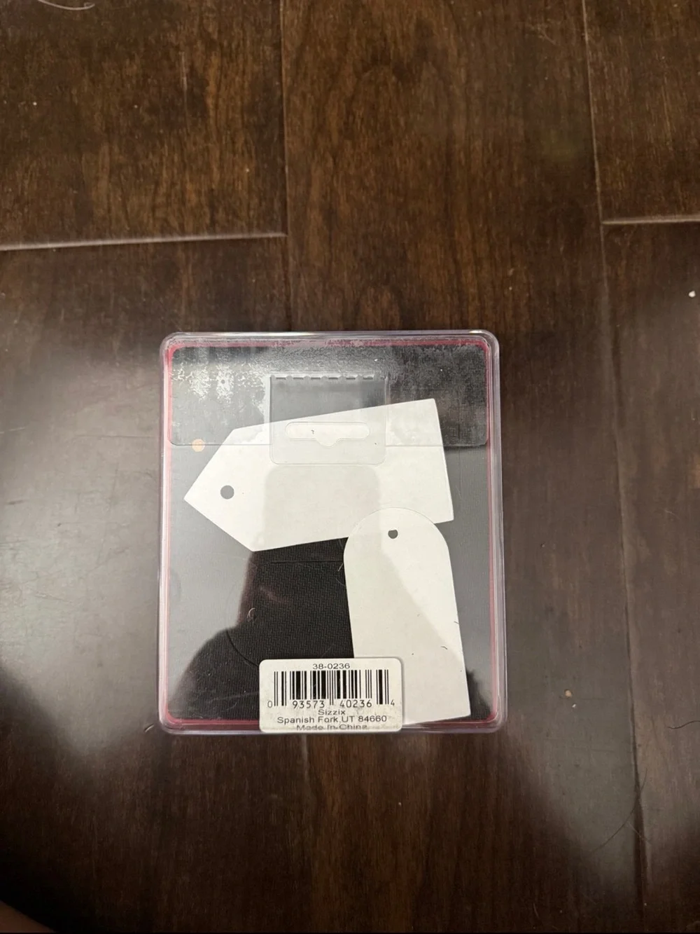 Sizzix tag set die cut